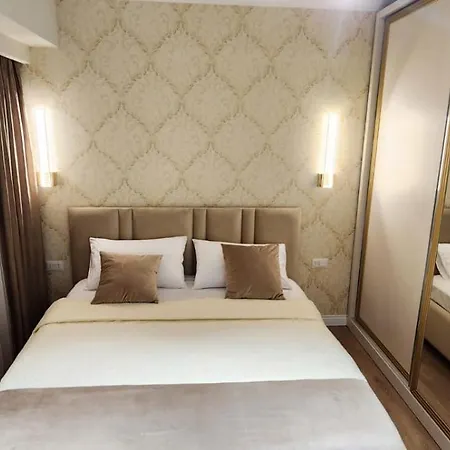 Golden Pearl Apartment Sarande
