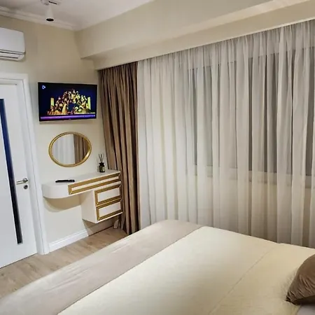 Golden Pearl * Sarande